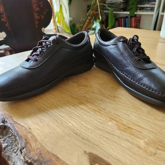 SAS Womens Leather‎ TRAVELER Athletic Oxford Walking Shoes Brown Size 9N
